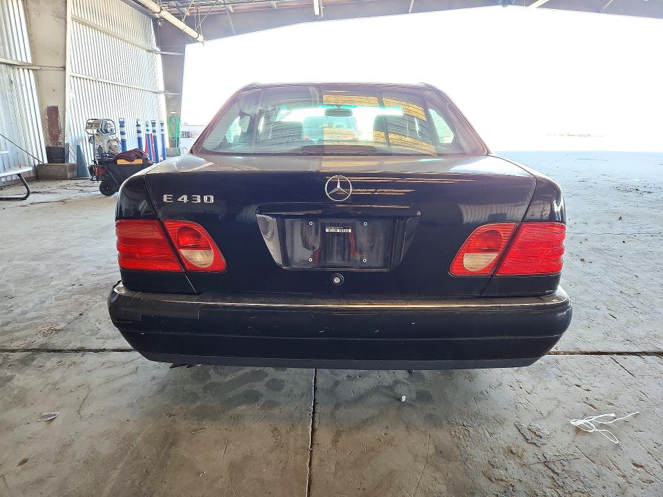 Снимка 6 от търг – 1999 MERCEDES-BENZ E с VIN WDBJF70H1XA885135