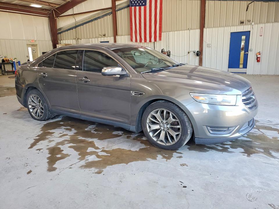 Photo 4 from auction – 2013 FORD TAURUS with VIN 1FAHP2F82DG110042