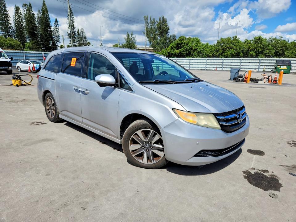 Снимка 4 от търг – 2015 HONDA ODYSSEY с VIN 5FNRL5H97FB086321