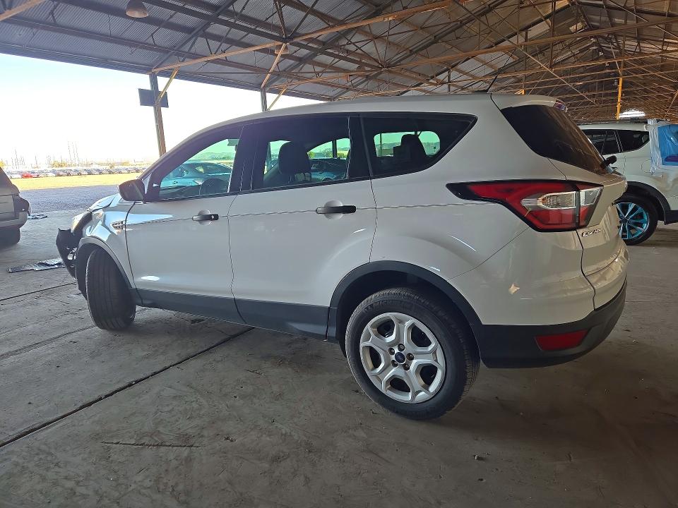 Фото 2 с аукциона – 2017 FORD ESCAPE с VIN 1FMCU0F77HUF08715