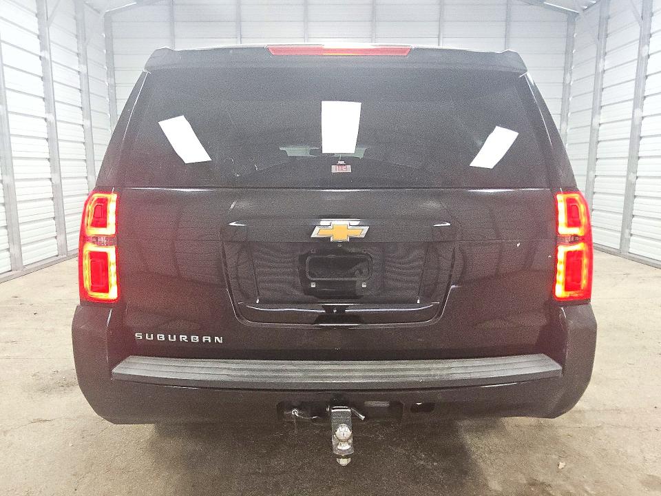 Снимка 6 от търг – 2017 CHEVROLET SUBURBAN с VIN 1GNSKHKC2HR160050