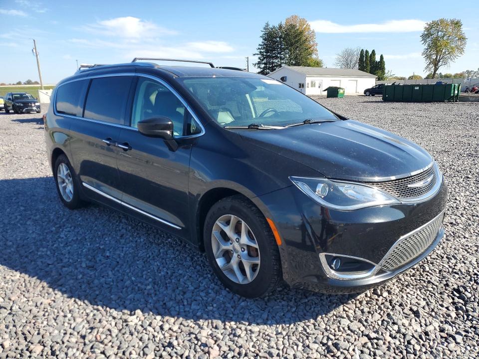 Фото 4 с аукциона – 2018 CHRYSLER PACIFICA с VIN 2C4RC1EG0JR227352