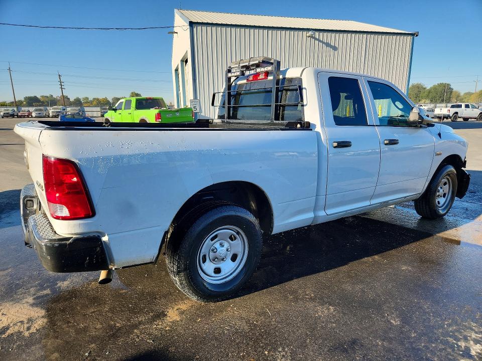 Снимка 3 от търг – 2022 RAM 1500 CLASSIC с VIN 1C6RR7FT6NS208362