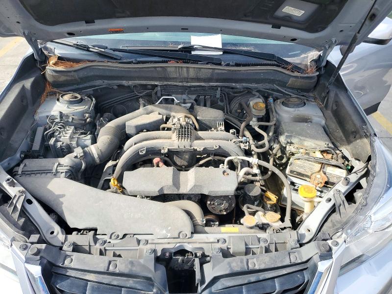 Снимка 12 от търг – 2018 SUBARU FORESTER с VIN JF2SJAGC6JH507002