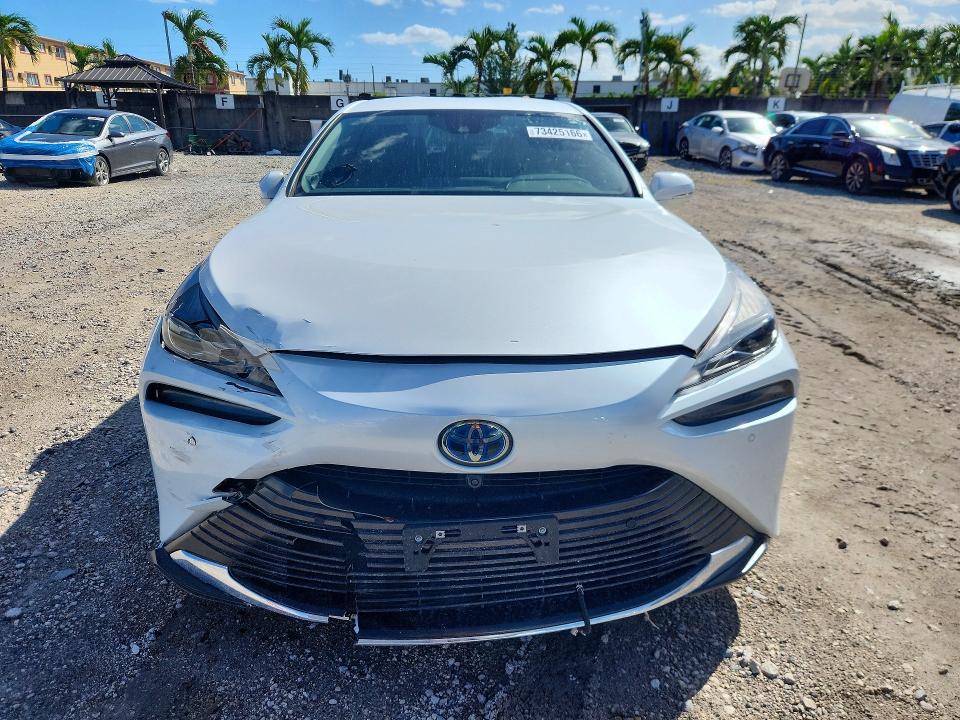 Zdjęcie 5 z aukcji – 2022 TOYOTA MIRAI z VIN JTDAAAAA1NA005126