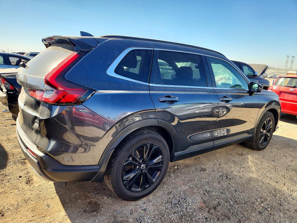 Снимка 3 от търг – 2023 HONDA CR-V с VIN 2HKRS6H91PH807650