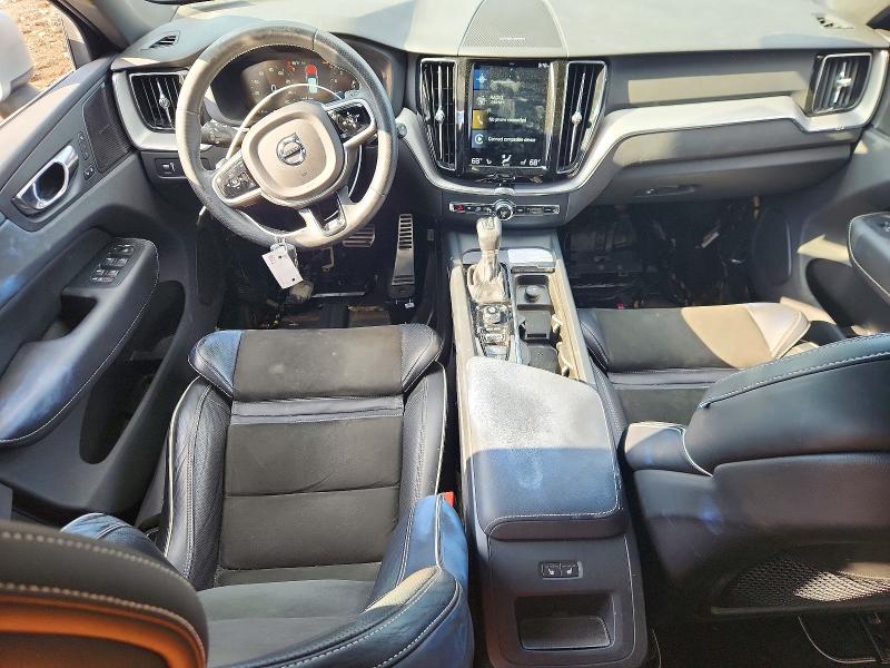 Photo 8 from auction – 2019 VOLVO XC60 with VIN LYVA22RM0KB220566