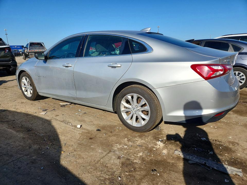 Photo 2 from auction – 2019 CHEVROLET MALIBU with VIN 1G1ZD5ST0KF137903