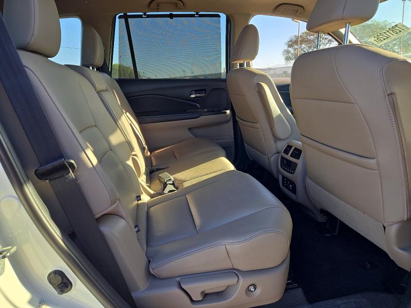 Снимка 11 от търг – 2016 HONDA PILOT с VIN 5FNYF6H99GB098965