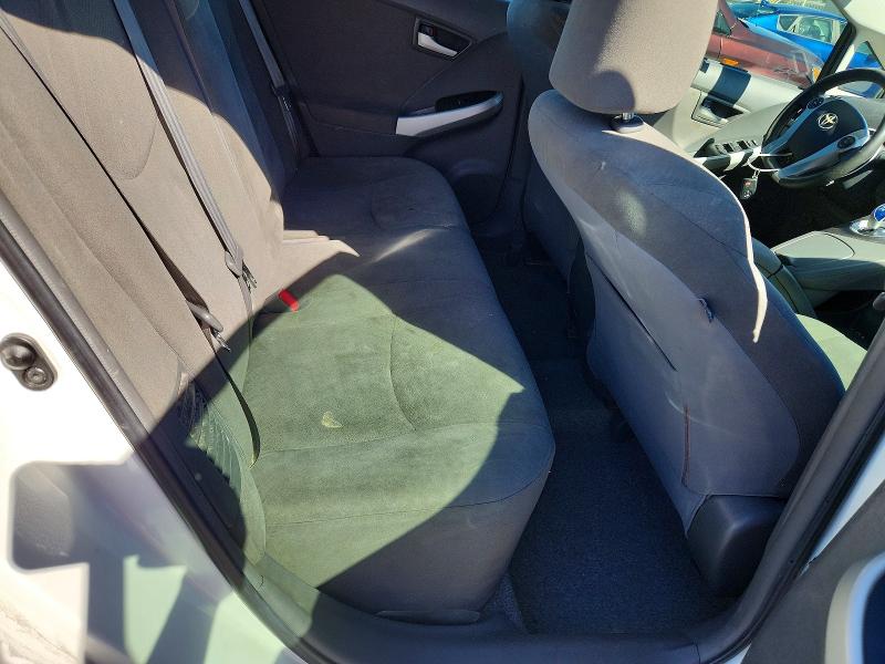 صورة رقم 10 من المزاد - 2011 TOYOTA PRIUS مع VIN JTDKN3DU7B0285694