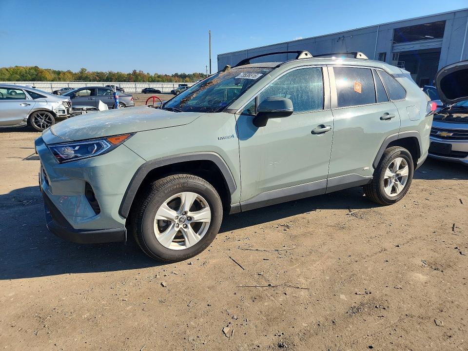 TOYOTA RAV4 HYBRID 2020 с VIN 4T3R6RFV6LU004647 - Снимка от търг