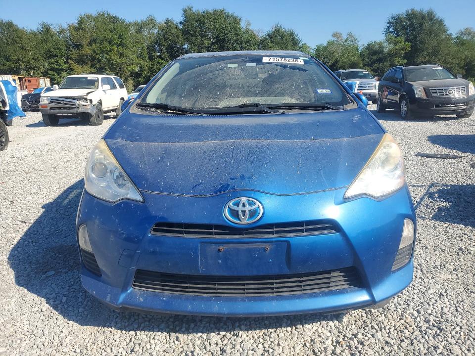 Zdjęcie 5 z aukcji – 2014 TOYOTA PRIUS C z VIN JTDKDTB32E1065181