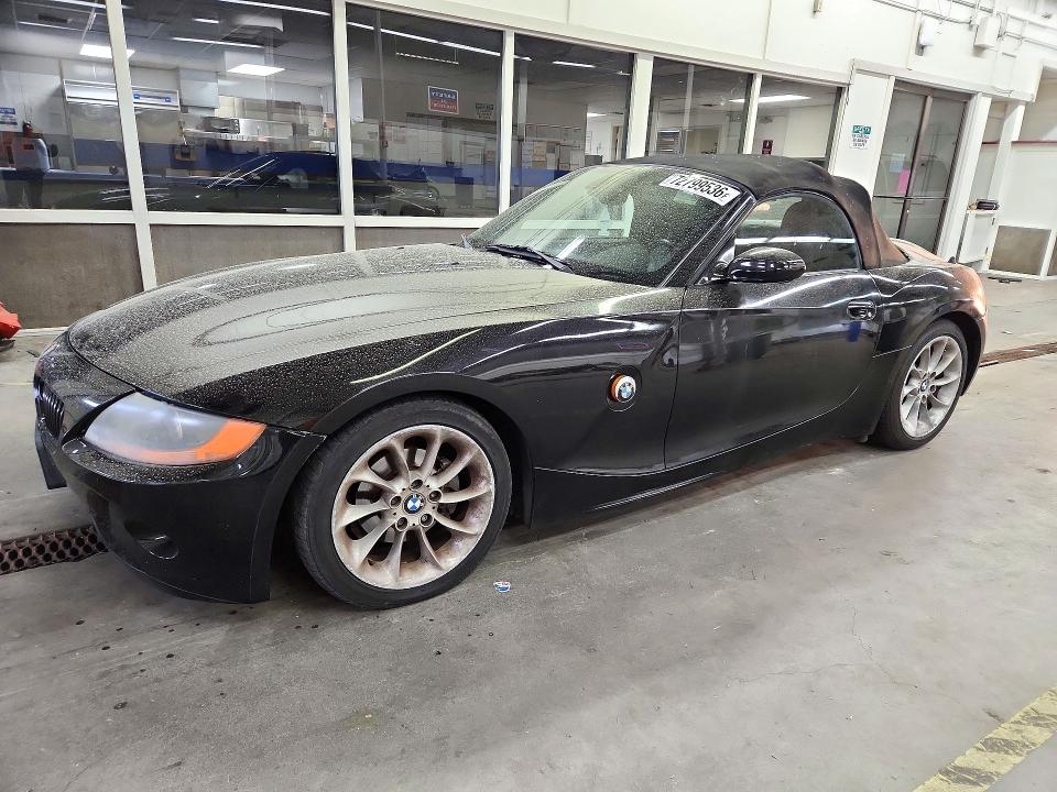 BMW Z4 2003 z numerem VIN 4USBT33443LS42190 - Zdjęcie z aukcji
