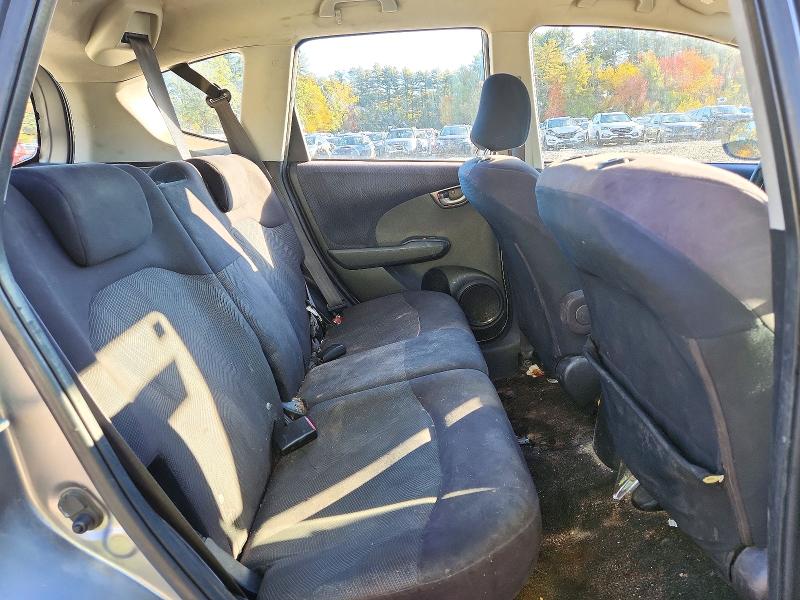 Photo 10 from auction – 2010 HONDA FIT with VIN JHMGE8H46AS007304