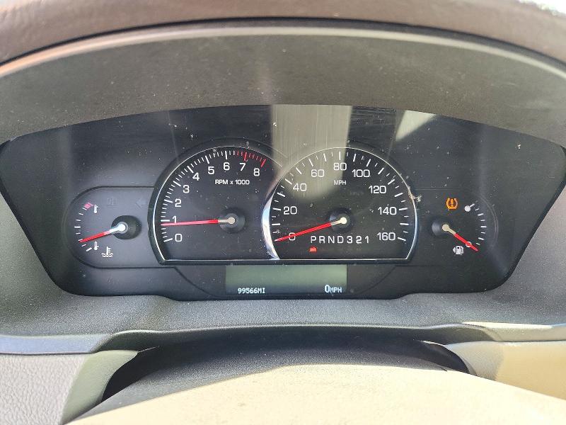 Photo 9 from auction – 2009 CADILLAC DTS with VIN 1G6KD57Y89U127142