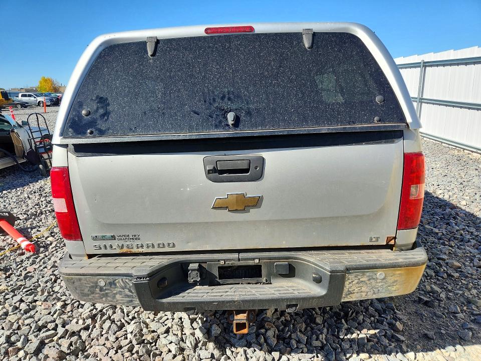 Photo 6 from auction – 2011 CHEVROLET SILVERADO with VIN 1GCRKSE39BZ260752