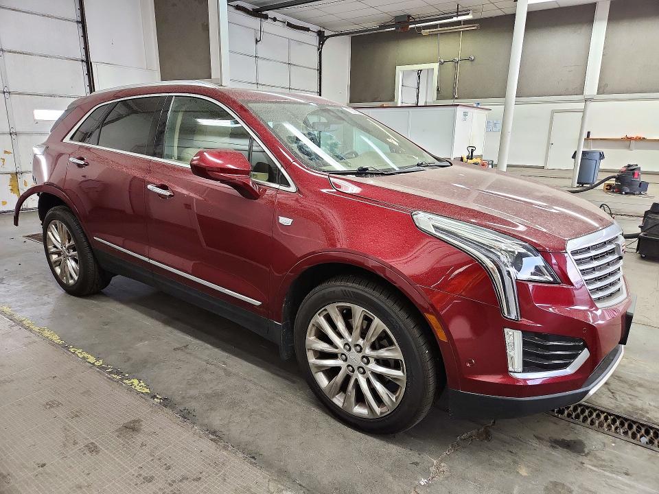 Снимка 4 от търг – 2017 CADILLAC XT5 с VIN 1GYKNFRS9HZ323076