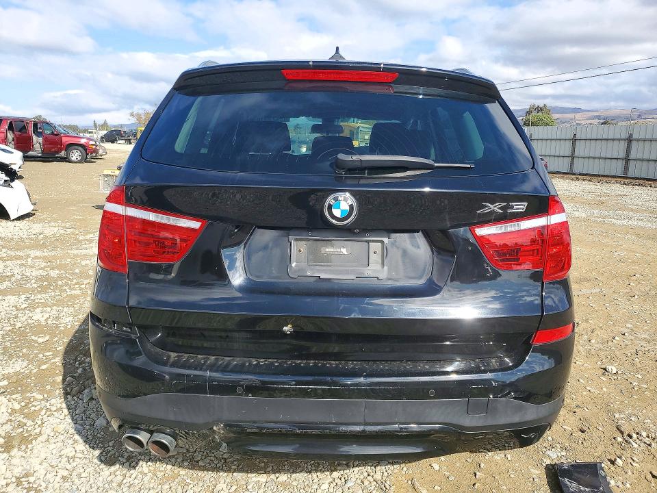 Снимка 6 от търг – 2017 BMW X3 с VIN 5UXWZ7C38H0X42641