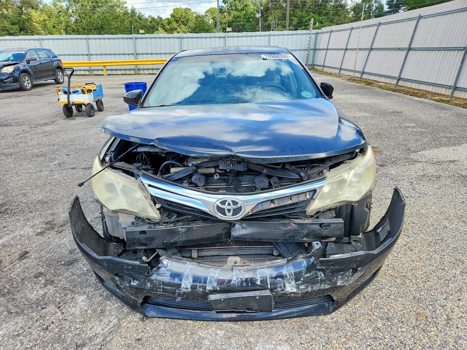 Снимка 5 от търг – 2012 TOYOTA CAMRY с VIN 4T1BF1FK5CU024650