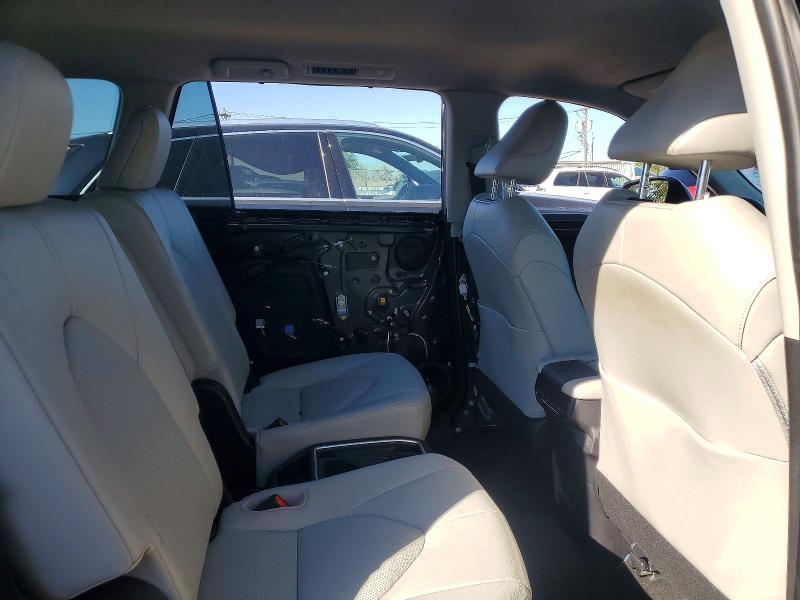 Photo 11 from auction – 2026 TOYOTA GRAND HIGHLANDER with VIN 5TDABAA5XTS003794