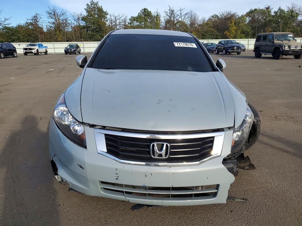 Снимка 5 от търг – 2010 HONDA ACCORD с VIN 1HGCP2F31AA045161