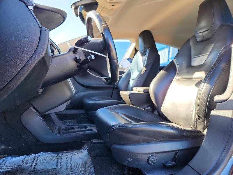 Снимка 7 от търг – 2015 TESLA MODEL S с VIN 5YJSA1S2XFF082713