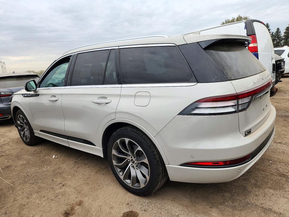 Снимка 2 от търг – 2020 LINCOLN AVIATOR с VIN 5LMYJ8XY3LGL29869