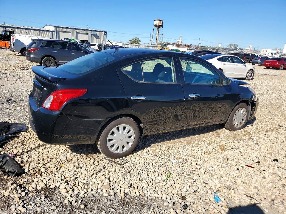 Photo 3 from auction – 2019 NISSAN VERSA with VIN 3N1CN7AP2KL839241
