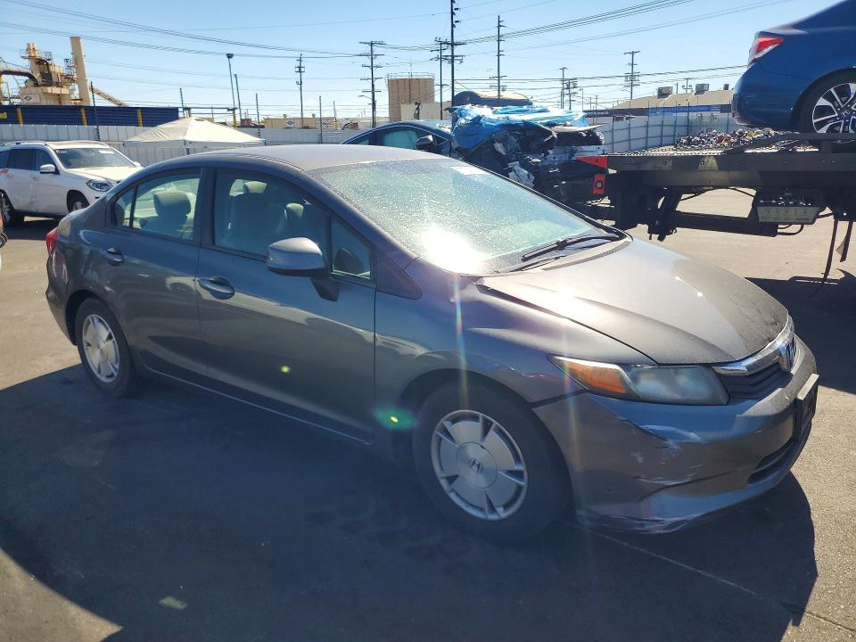 Снимка 4 от търг – 2012 HONDA CIVIC с VIN 2HGFB2F6XCH550917