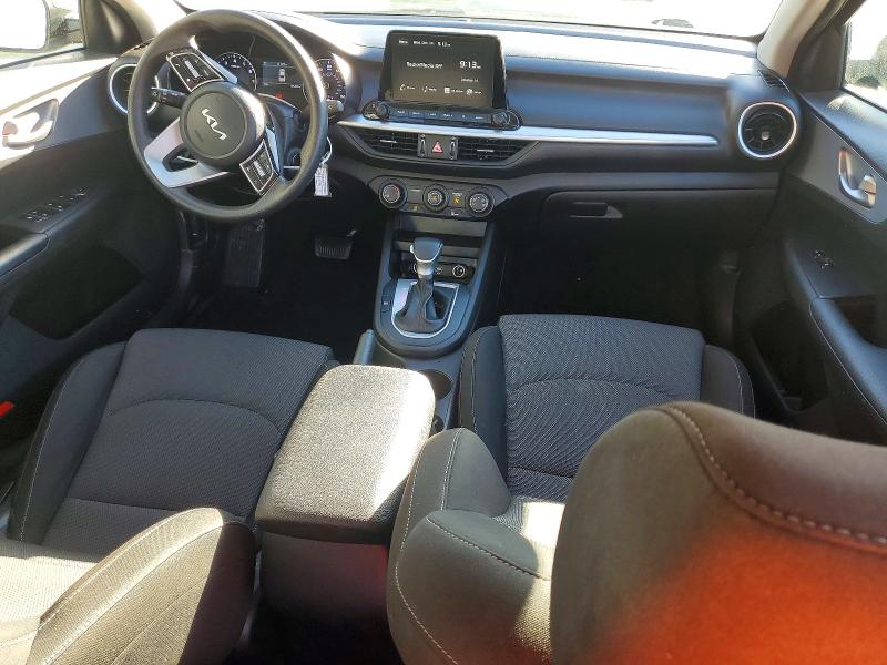 Фото 8 с аукциона – 2023 KIA FORTE с VIN 3KPF24AD9PE552711