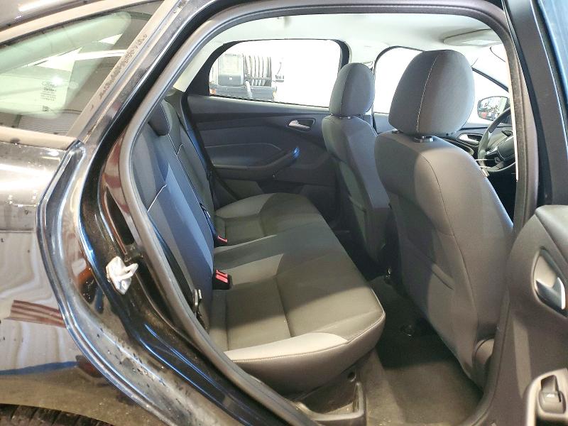 Снимка 10 от търг – 2014 FORD FOCUS с VIN 1FADP3F23EL377358