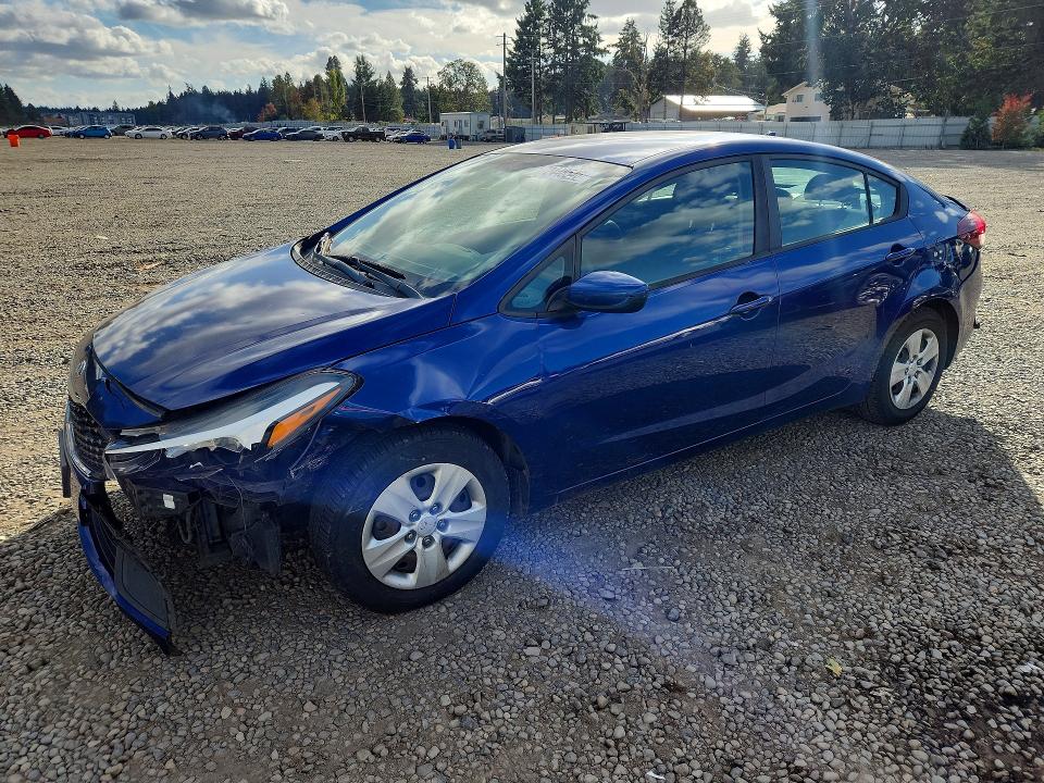 KIA FORTE 2017 with VIN 3KPFK4A79HE156550 - Photo from auction