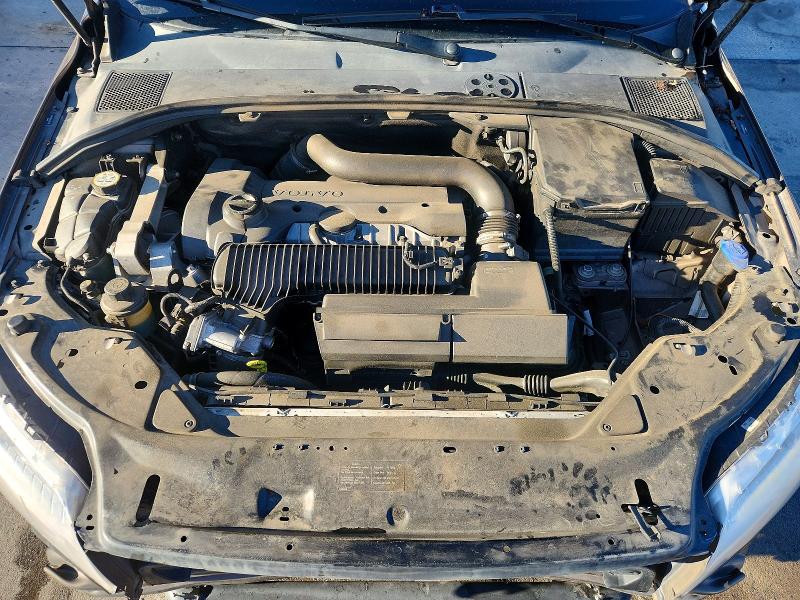 Photo 11 from auction – 2016 VOLVO XC70 with VIN YV4612NK8G1236796