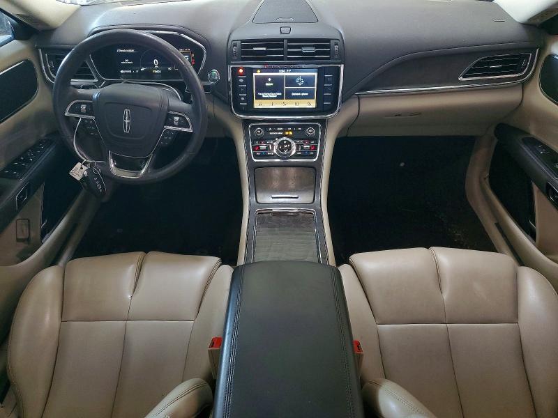 Photo 8 from auction – 2017 LINCOLN CONTINENTAL with VIN 1LN6L9VK3H5610596