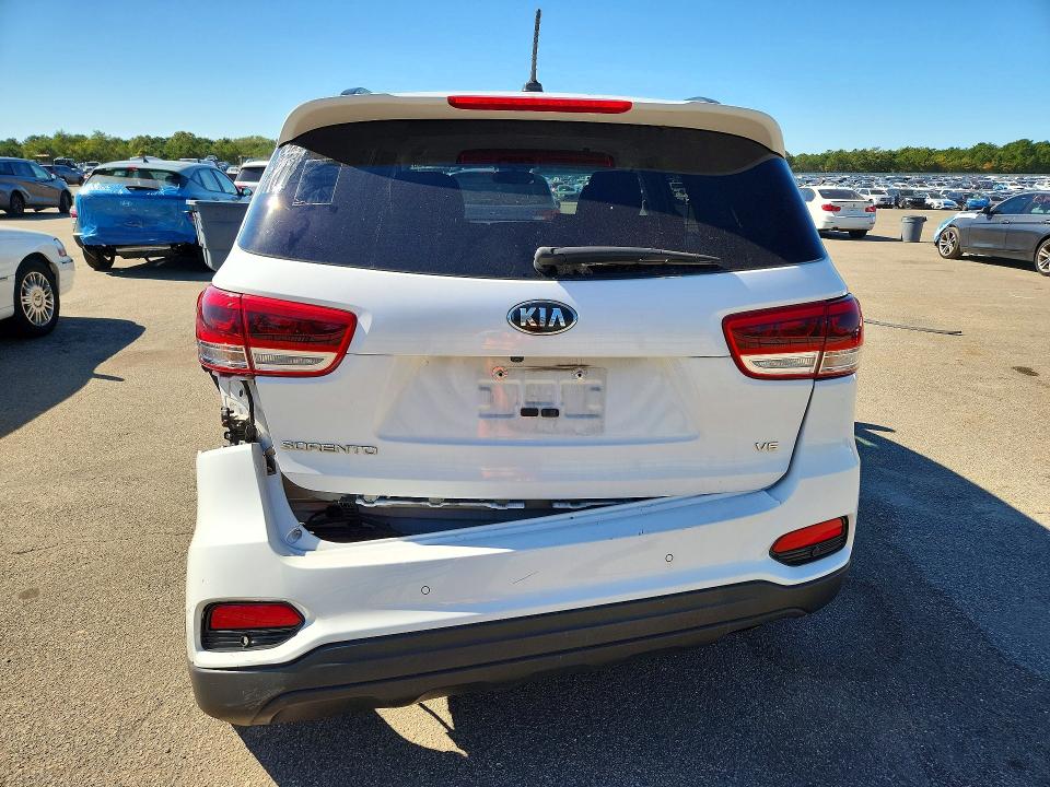 Photo 6 from auction – 2019 KIA SORENTO with VIN 5XYPGDA56KG593372