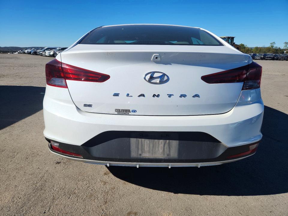 Снимка 6 от търг – 2019 HYUNDAI ELANTRA с VIN 5NPD74LF5KH496097