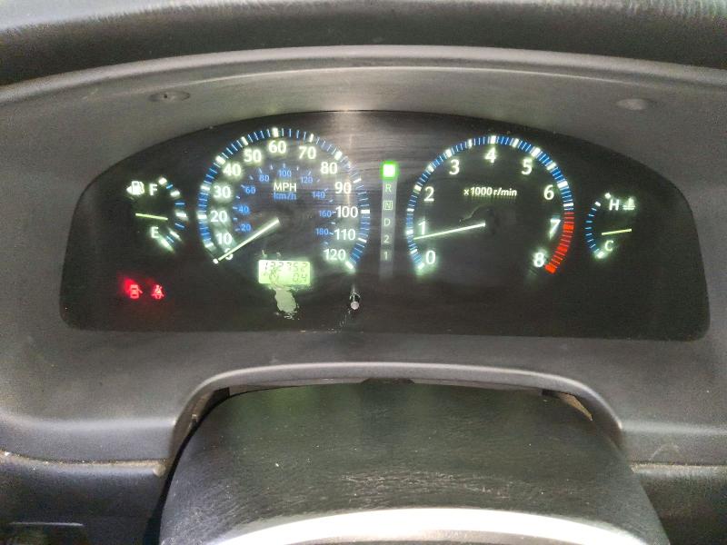 Снимка 9 от търг – 2002 INFINITI QX4 с VIN JNRDR09X12W213160