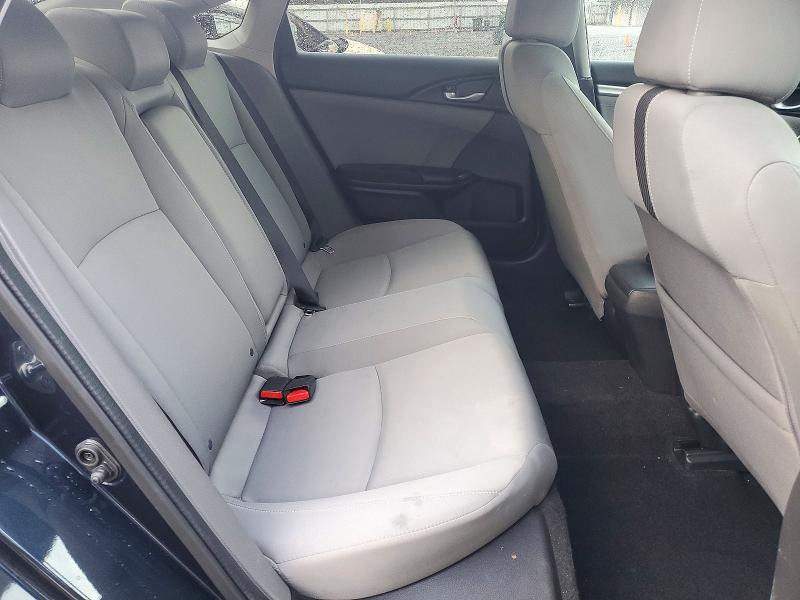 Photo 10 from auction – 2016 HONDA CIVIC with VIN 19XFC2F74GE233673