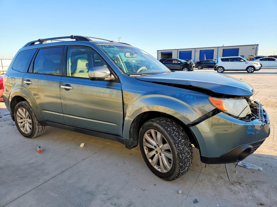 Photo 4 from auction – 2012 SUBARU FORESTER with VIN JF2SHBDC3CH410638