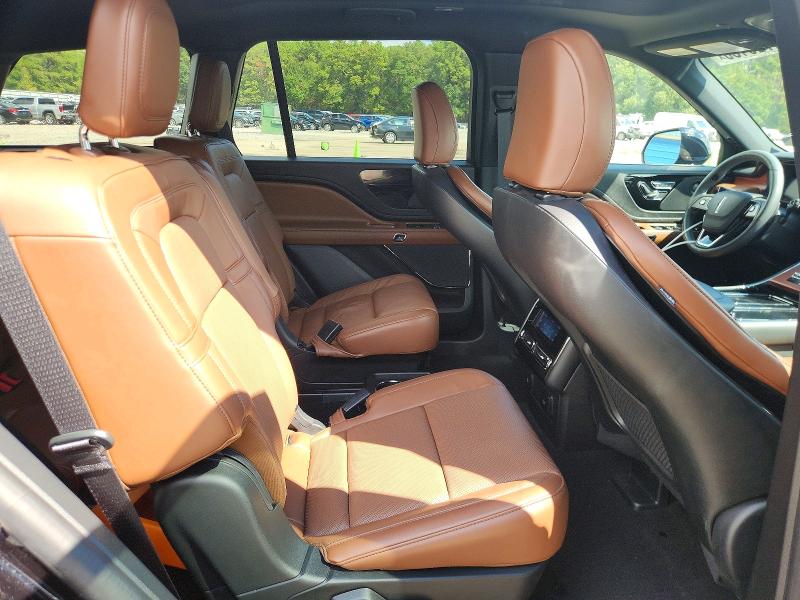 Zdjęcie 11 z aukcji – 2024 LINCOLN AVIATOR z VIN 5LM5J7WC0RGL05640