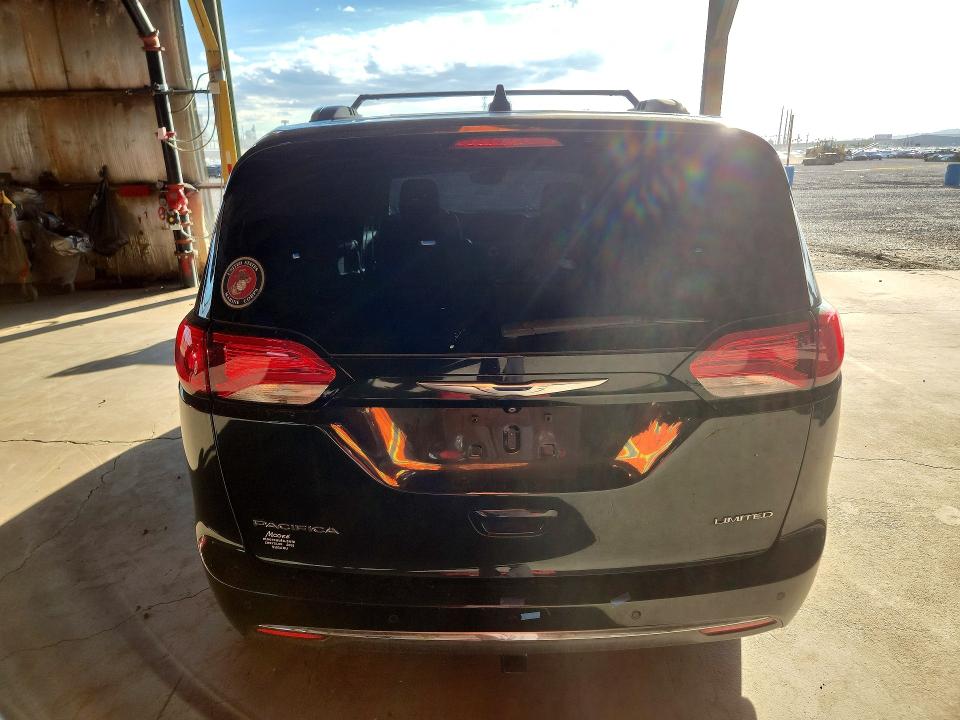 Снимка 6 от търг – 2017 CHRYSLER PACIFICA с VIN 2C4RC1GG2HR729996