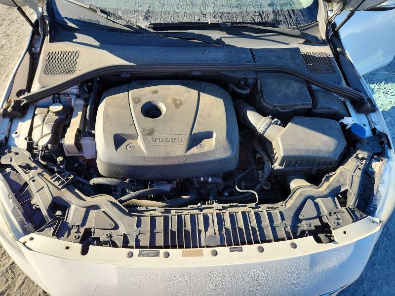 Снимка 11 от търг – 2015 VOLVO S60 с VIN YV126MFM3F2360282