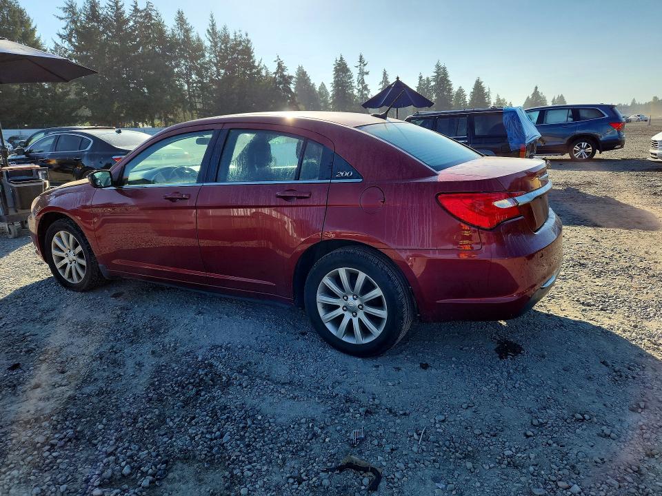 Photo 2 from auction – 2011 CHRYSLER 200 with VIN 1C3BC1FB2BN570624