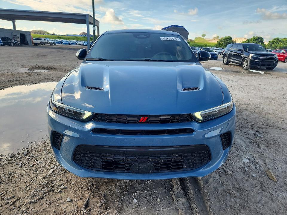 Снимка 5 от търг – 2024 DODGE HORNET с VIN ZACNDFAN5R3A34702