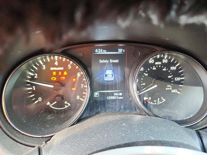 Photo 9 from auction – 2017 NISSAN ROGUE with VIN 5N1AT2MT5HC894787
