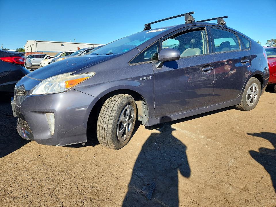 TOYOTA PRIUS 2015 z numerem VIN JTDKN3DU3F1979234 - Zdjęcie z aukcji