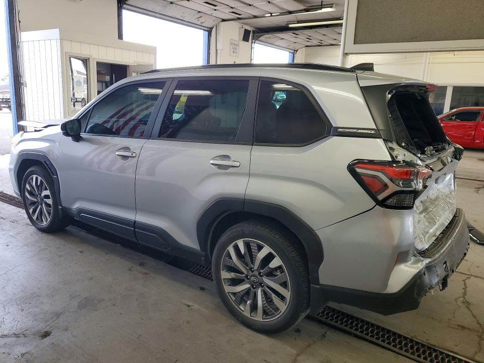 Photo 2 from auction – 2025 SUBARU FORESTER with VIN JF2SLDTC3SH442516
