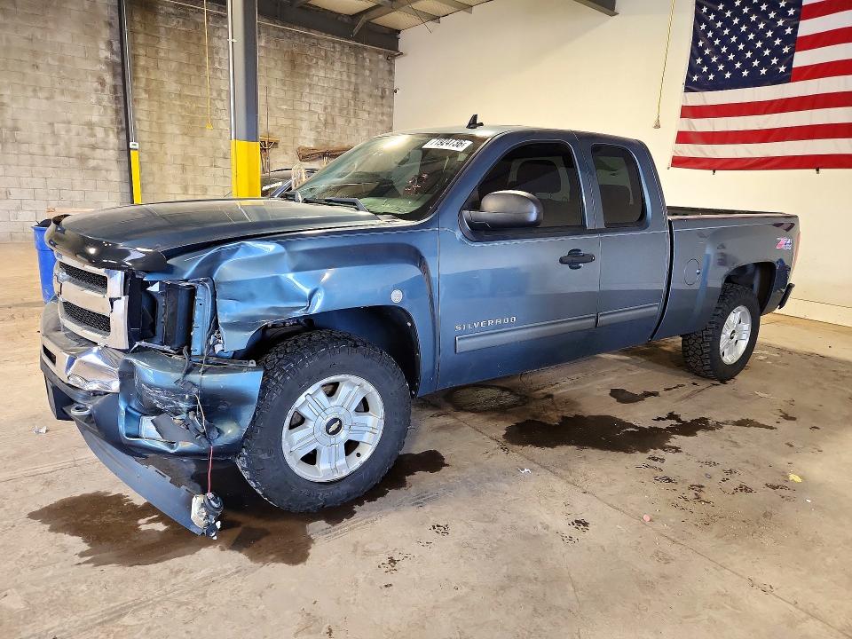 Photo 1 from auction – 2011 CHEVROLET SILVERADO with VIN 1GCRKSE3XBZ430746