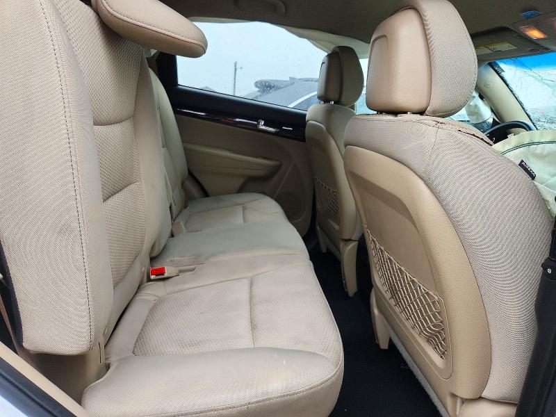 Zdjęcie 11 z aukcji – 2011 KIA SORENTO z VIN 5XYKTDA22BG130592