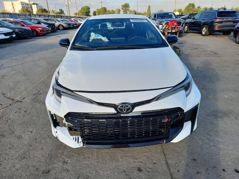 Снимка 5 от търг – 2025 TOYOTA GR COROLLA с VIN JTNABAAE6SA020163